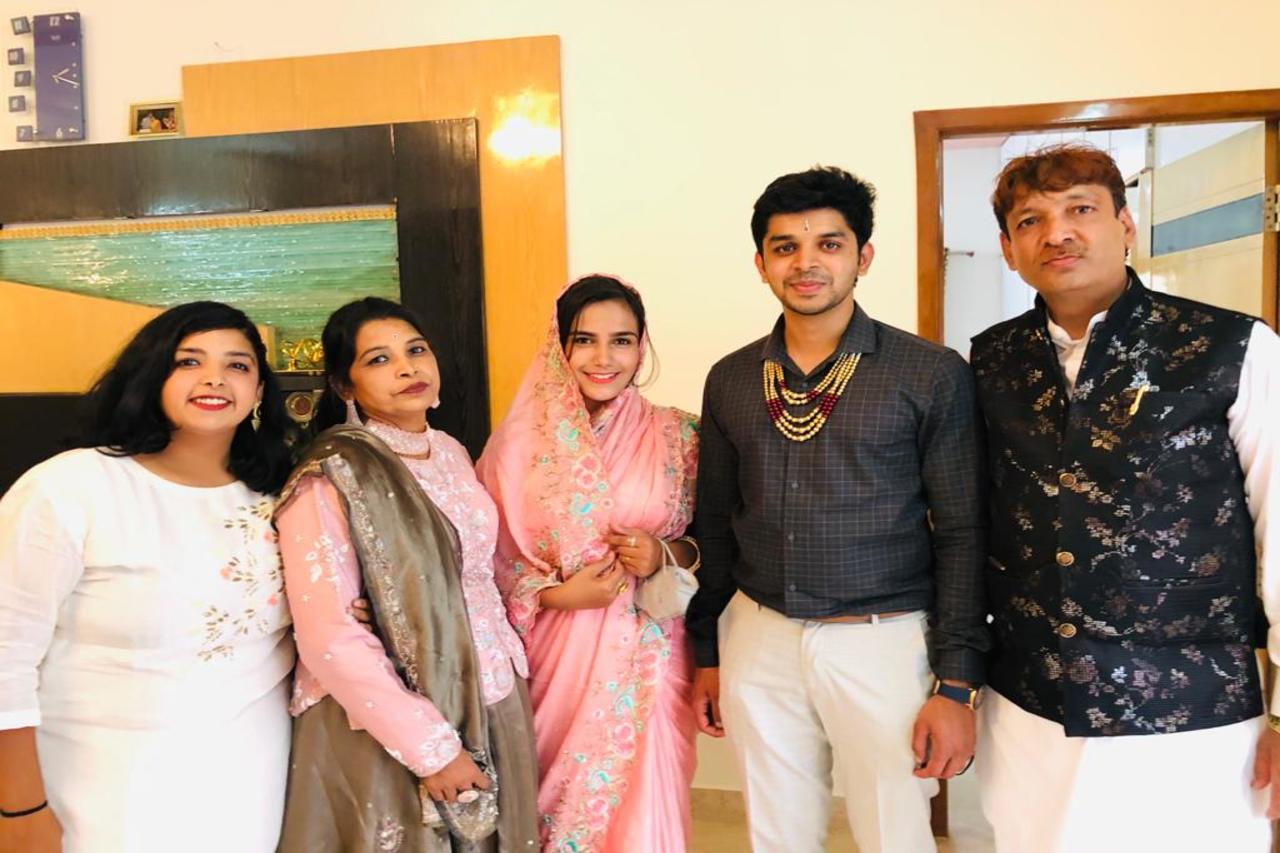 Bade papa and Badi Mummy